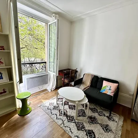 شقة 1br Near Montmartre *